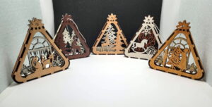 Décos de Noel triangles 3D